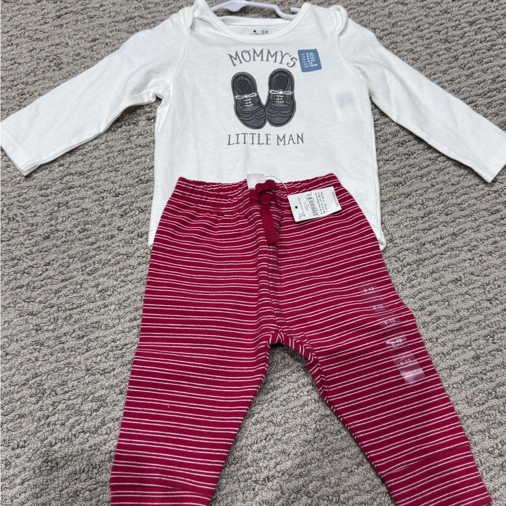 GAP Baby Outfit Set- Mommy’s little man
